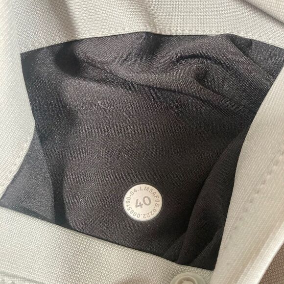 Lululemon Men ABC Pants 40x26 Warpstreme Tapered Commission Gray Stretch - Picture 4 of 7